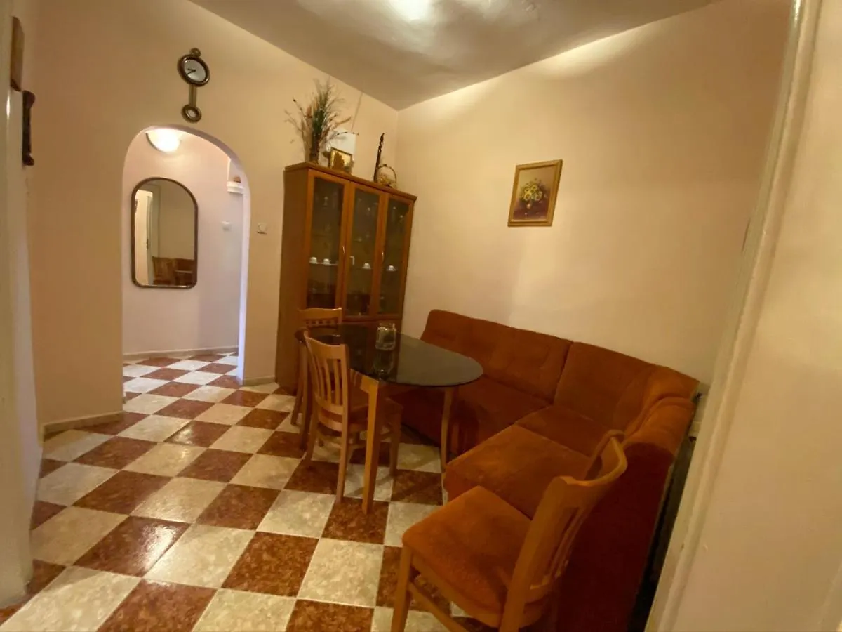 Fantastic 2 Bedroom Apartment - Top Center Sofia